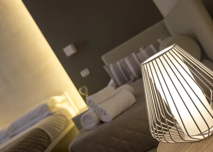 La Banchina Holiday Rooms Trani